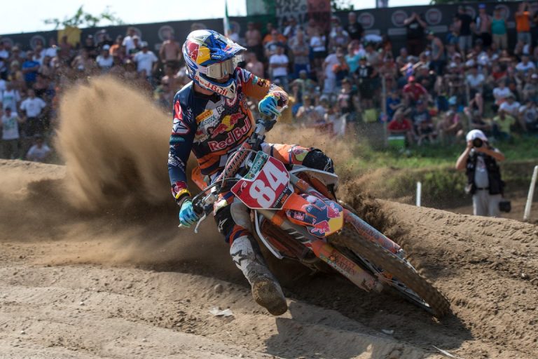 Jeffrey Herlings breekt sleutelbeen