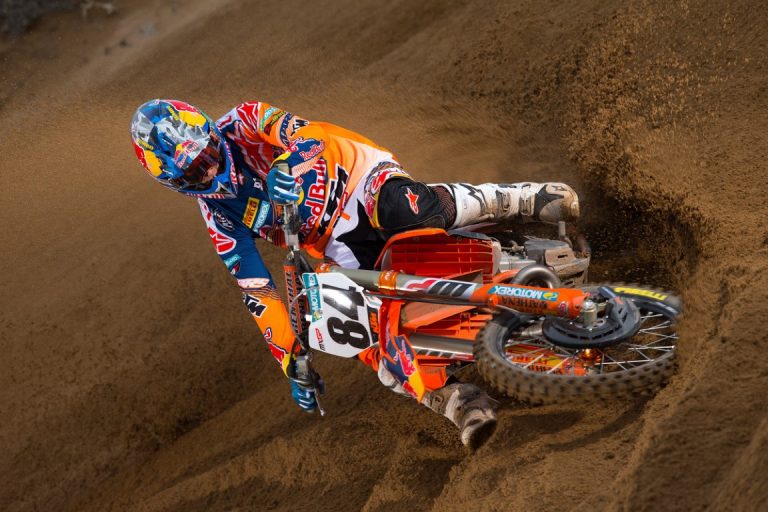 Jeffrey Herlings terug op de motor in Boekel