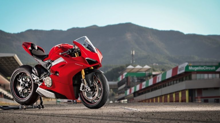 Ducati Panigale v4