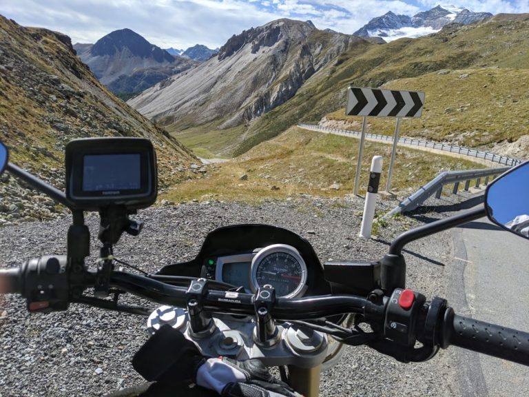 Motorrijden over de Berninapas in Zwitserland – Een juweeltje