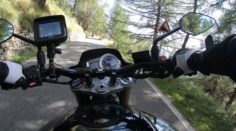 passo mortirolo motorrijden