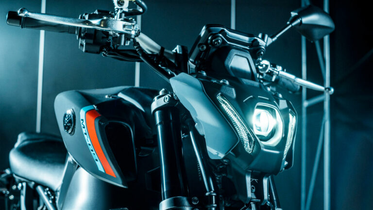 Yamaha MT-09 2021 – Dit is er vernieuwd